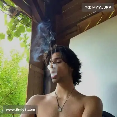蒙筝眉